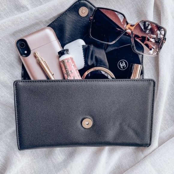 Crossbody Clutch - Picture 2 of 5